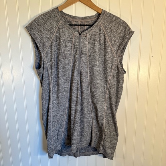 Athleta Tops - Athleta Pacifica Heather Gray Athletic 1/2 Zip Tank Women’s Size XL